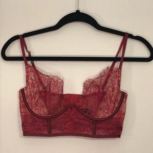 Victoria’s Secret | Very Sexy Lace Bra